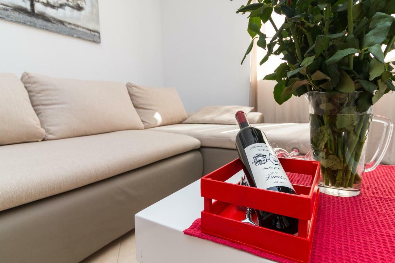 Apartment Jurasin Kastela Ngoại thất bức ảnh