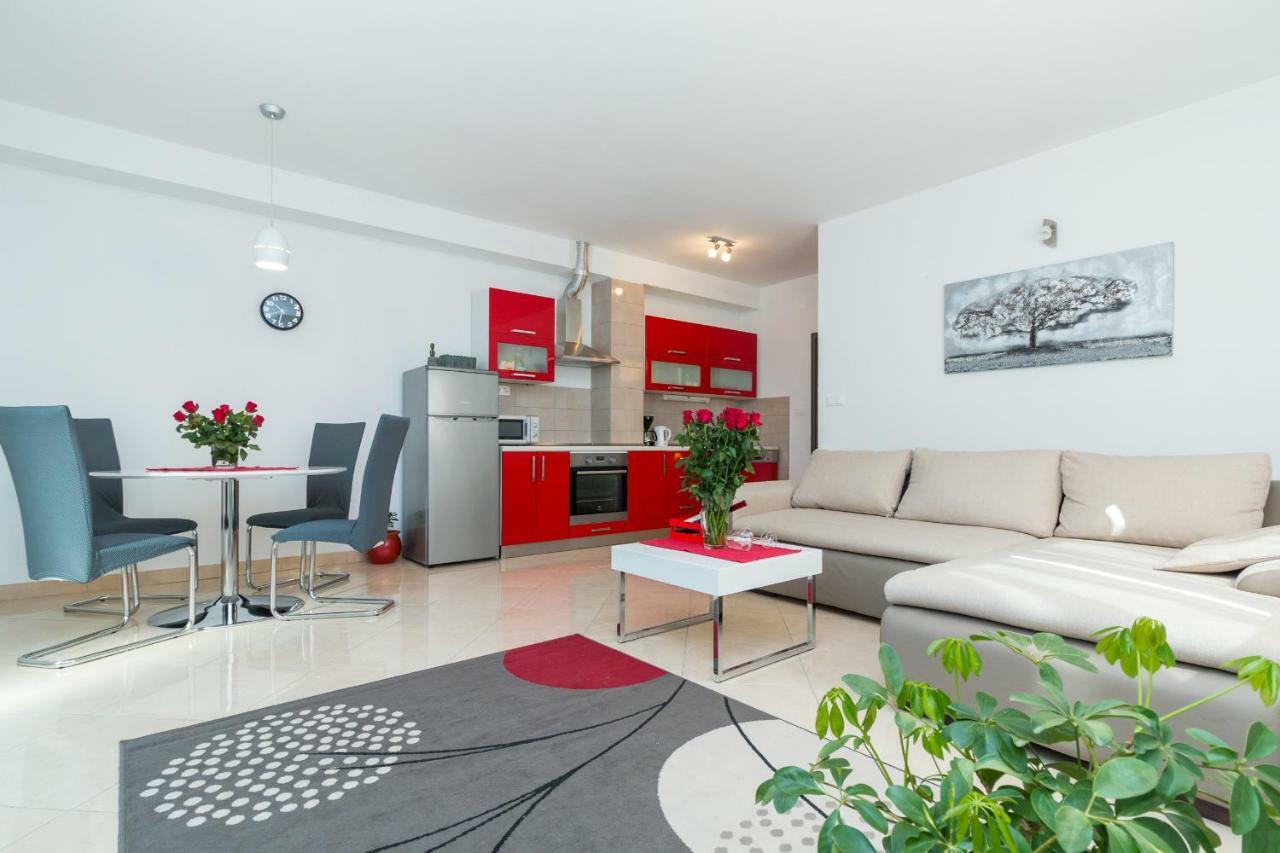Apartment Jurasin Kastela Ngoại thất bức ảnh