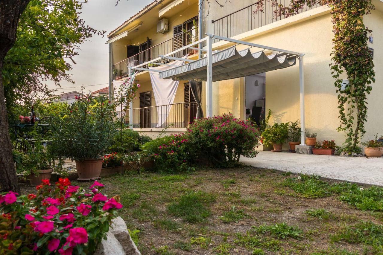 Apartment Jurasin Kastela Ngoại thất bức ảnh